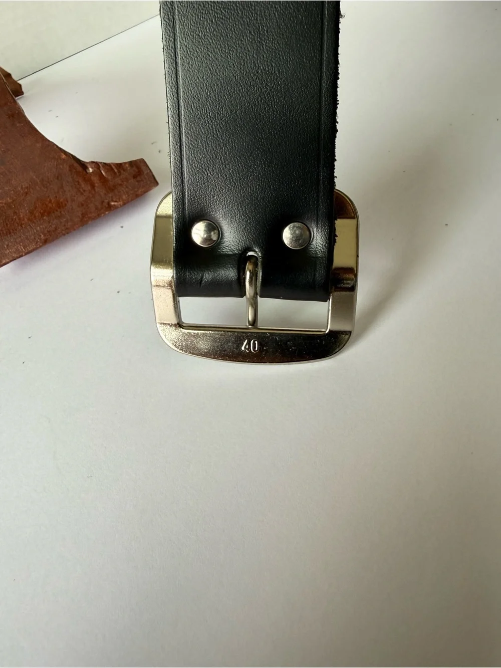 Vintage Etro Leather Belt Men 40-100-115  Made In Switzerland Animal Metal studs